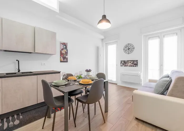 Bilocale Vicino Tram 2, Smart Tv E Internet Veloce Διαμέρισμα